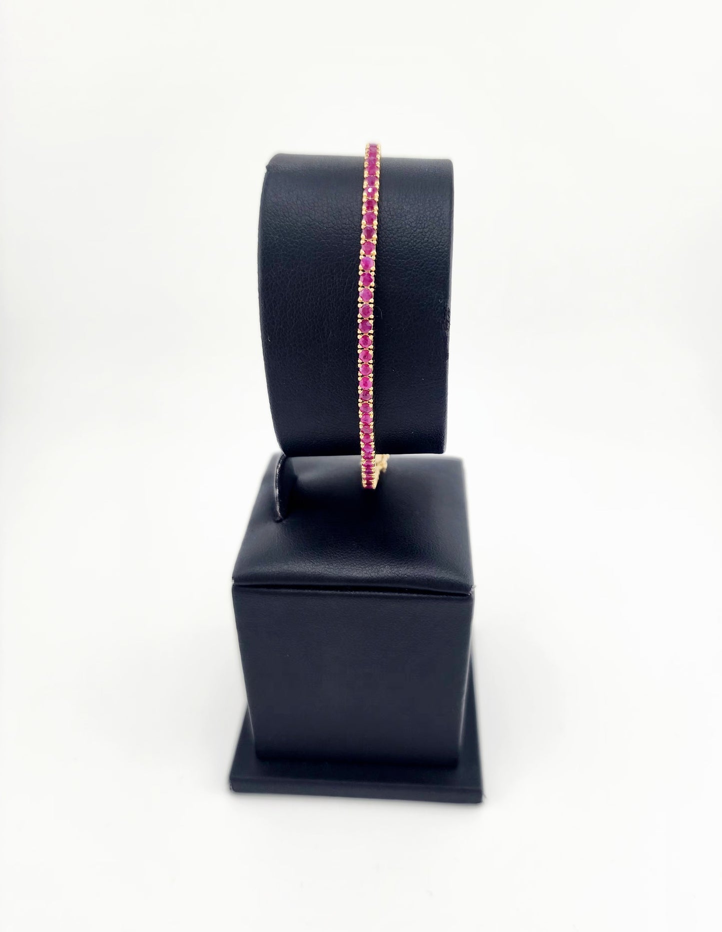 Pulsera de rubí 14k
